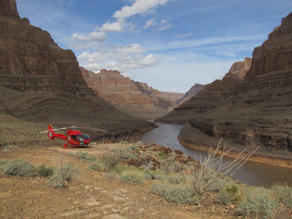 grand canyon helicopter tour